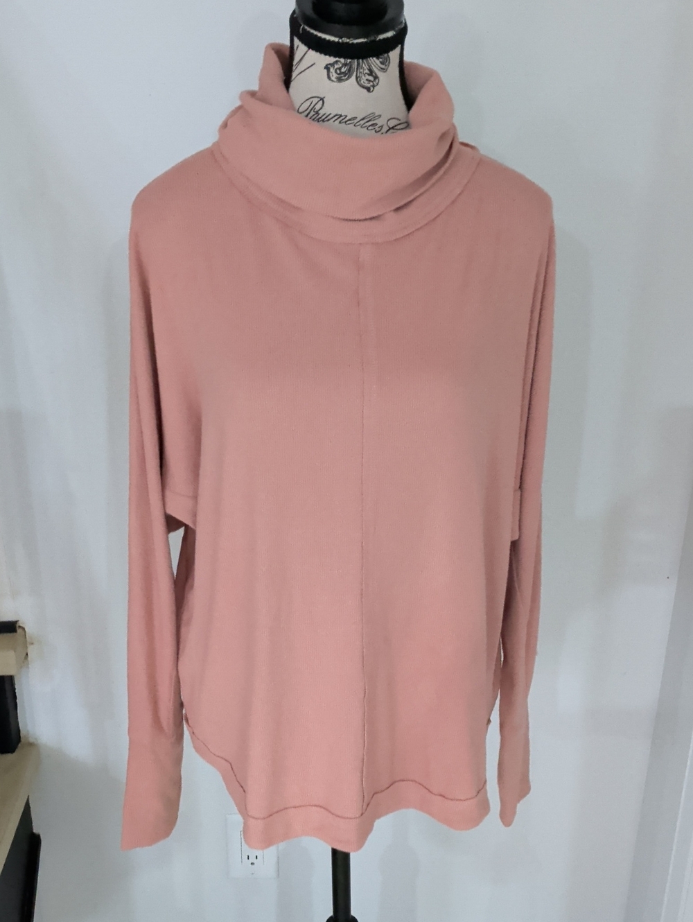 VERY J | Women's Blush Pink Soft  Oversized Dolman Sleeve Mock Neck Top